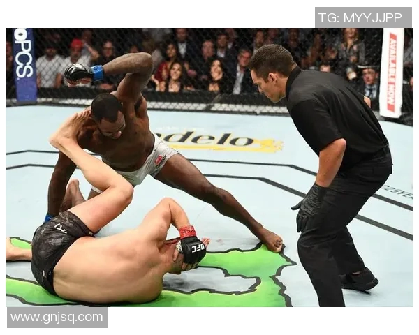 同名选手的对决UFC明星与足球巨星的奇妙交集